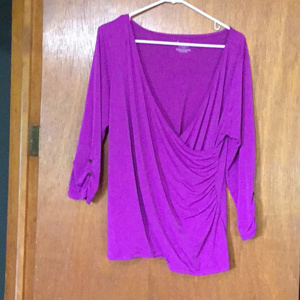 Lane Bryant blouse, flattering detail